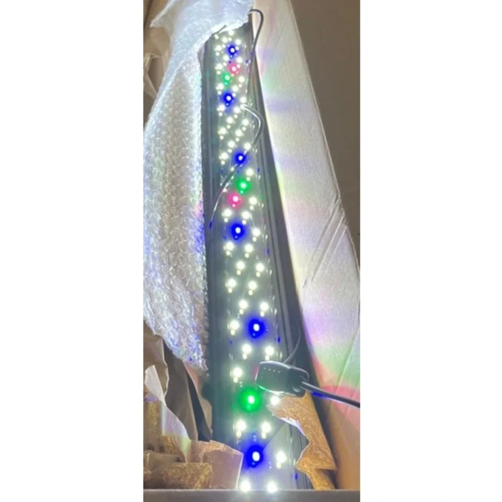AQUANEAT Full Spectrum LED Light for 30-38